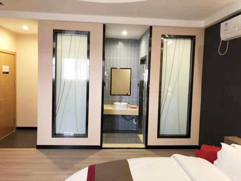 Thank Inn Plus Hotel Hebei Shijiazhuang Zhengding New District International Small Commodity City Extérieur photo